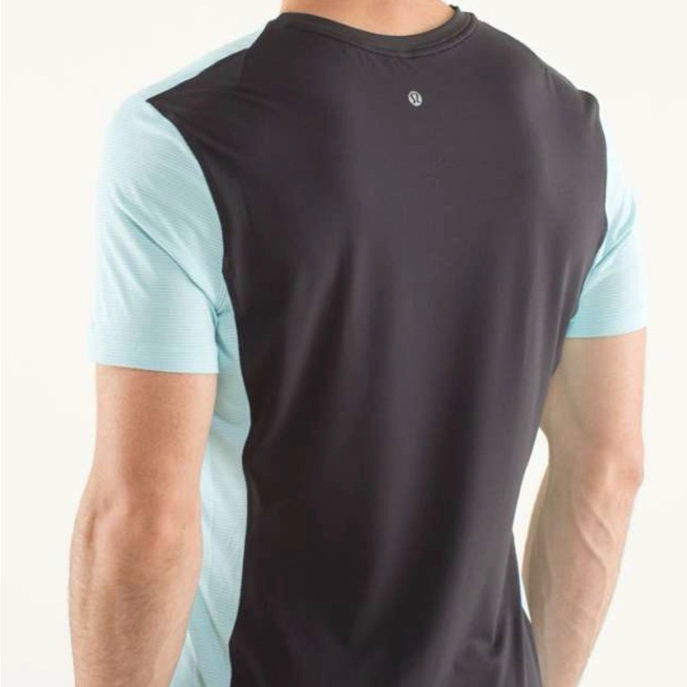 Lululemon Precision Tee
Aquamarine | Size M